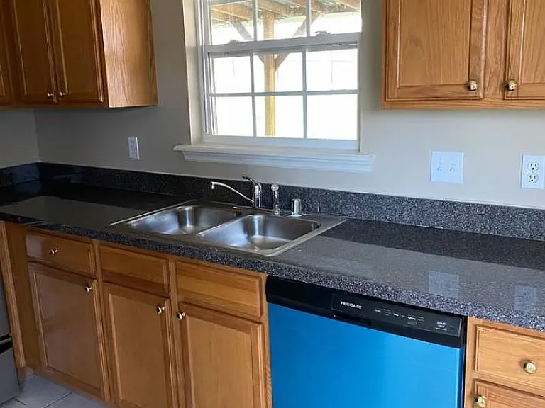 117 Eric Ct — Photo 11