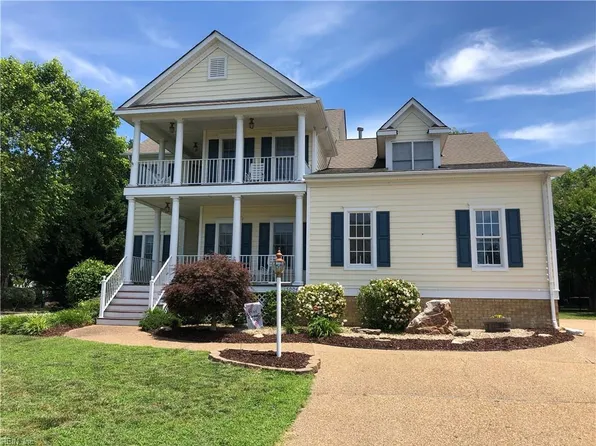 5004 Shoal Creek Rd, Suffolk, VA 23435