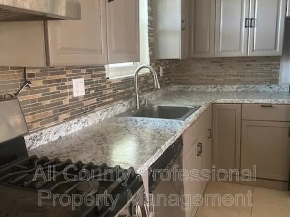 7891 Sheridan St, Hollywood, FL 33024