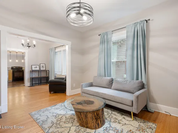 1225 Hess Ln, Louisville, KY 40217