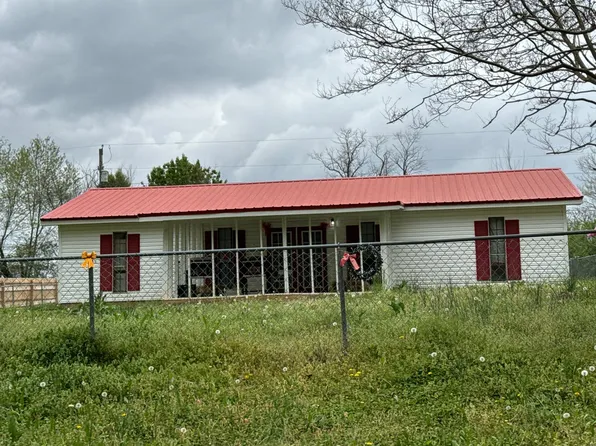 9205 Old Highway 64, Bolivar, TN 38008