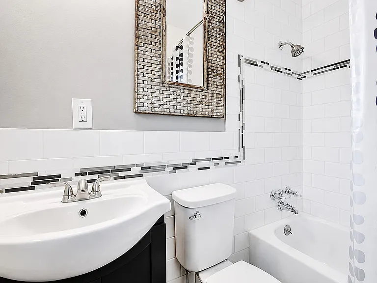 3209 Barton View Dr #A — Photo 6