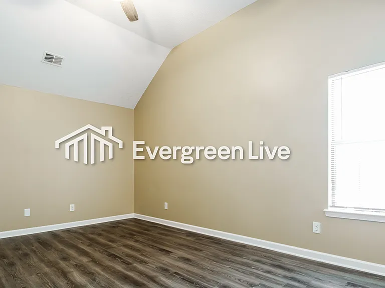 2800 Maryland Cir W — Photo 9