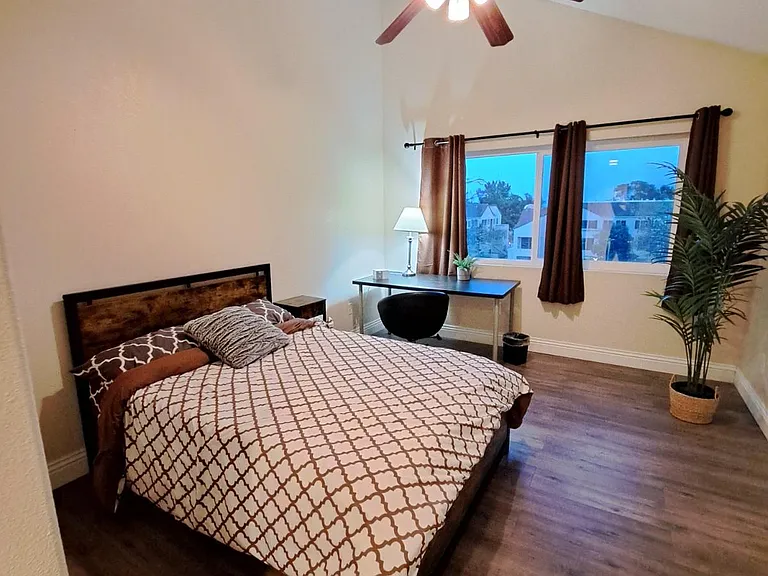 3975 Nobel Dr #A — Photo 16