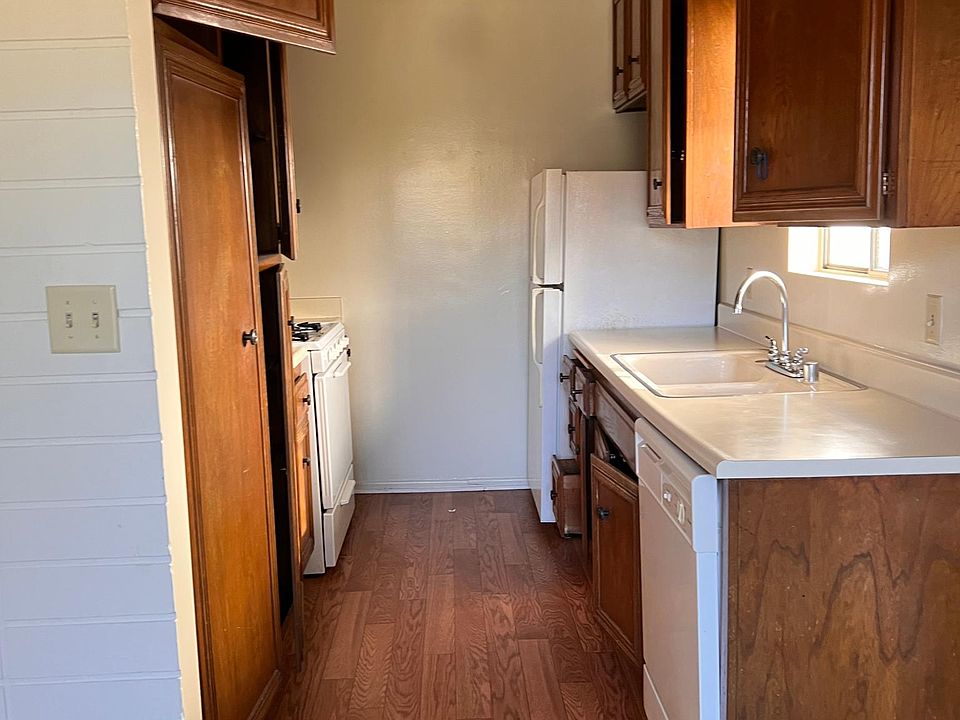 1st image of 1447 Brockton Ave APT 5