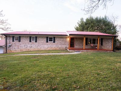 435 Shawnee Dr, Bluff City, TN, 37618