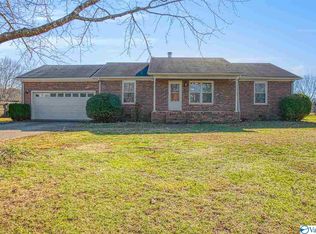 1224 Charity Ln, Hazel Green, AL 35750