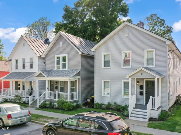 1721-17 21 Granite St, Saratoga Springs, NY 12866