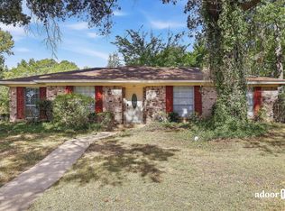 35 Woodgate Dr, Brandon, MS 39042