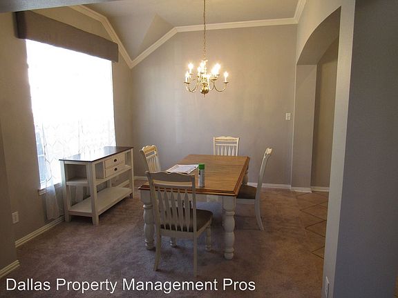 2nd image of 2049 Saint Anne Dr
