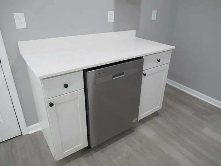 155 Watson St — Photo 8