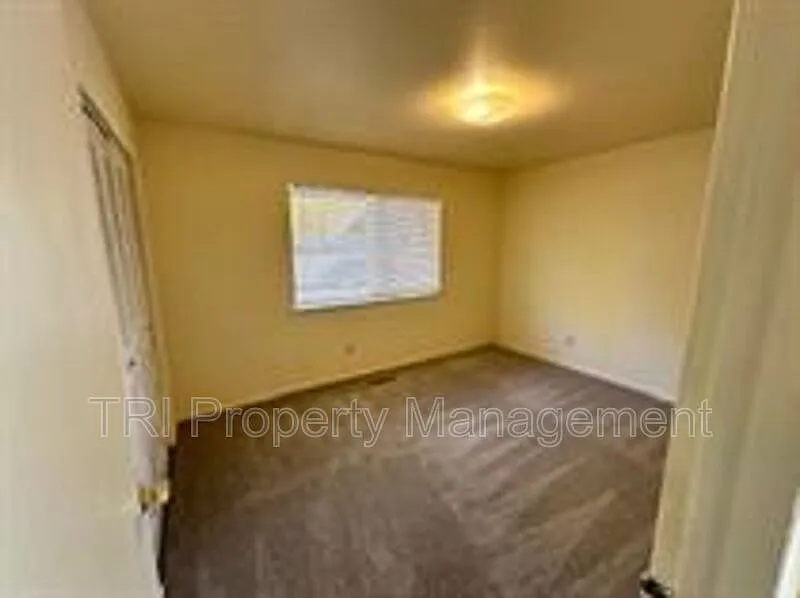 2 bed, 1.0 bath, $1,495 — Photo 3