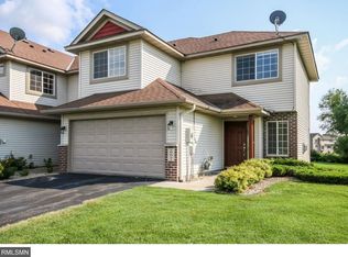 19631 Prairieview Dr, Rogers, MN 55374