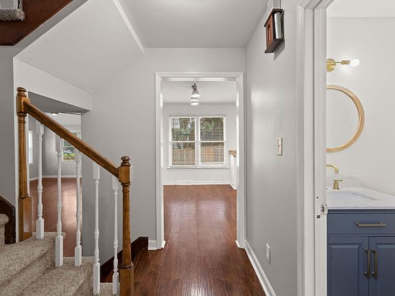 5th image of 1102 Quenby Ln