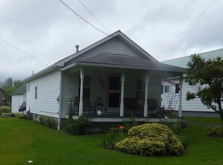 107 1st Ave, Franklin, PA