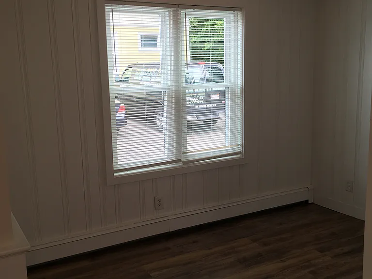 141-143 High St #1A — Photo 6