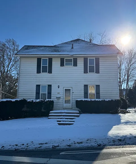 109 E Park Ave — Photo 1