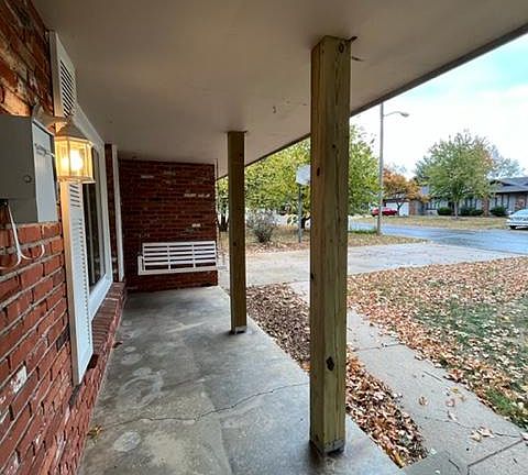 Front view to street