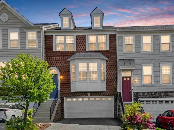 16733 Shackleford Way, Woodbridge, VA 22191