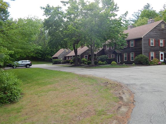 2nd image of 1 High Knoll Drive #1