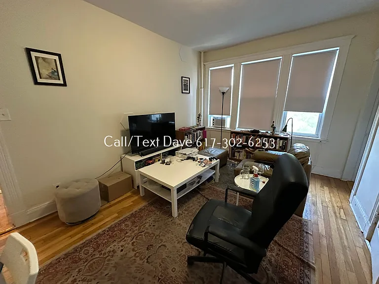 1638 Commonwealth Ave #2 — Photo 4