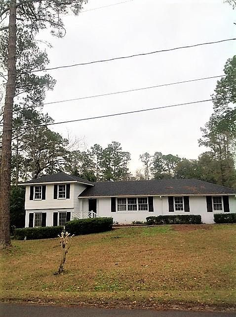 1st image of 605 Mack Dr
