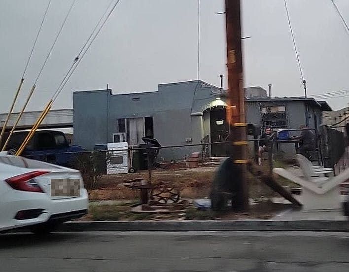 2nd image of 1075 S Gage Ave