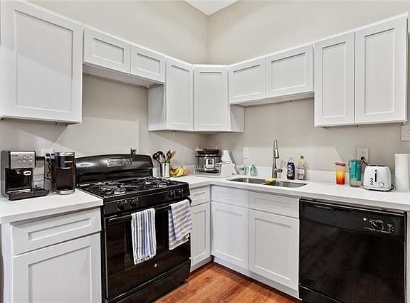 5th image of 7431 Freret St
