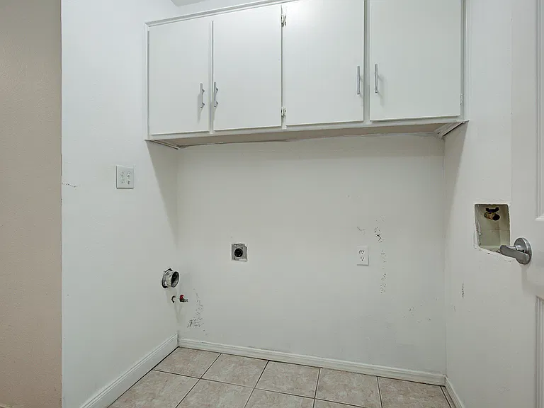 1106 Bluestem Rd — Photo 20