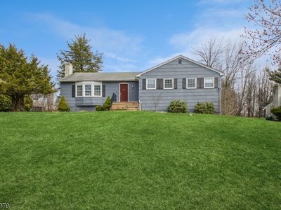 4 Berry Ln, Randolph, NJ, 07869