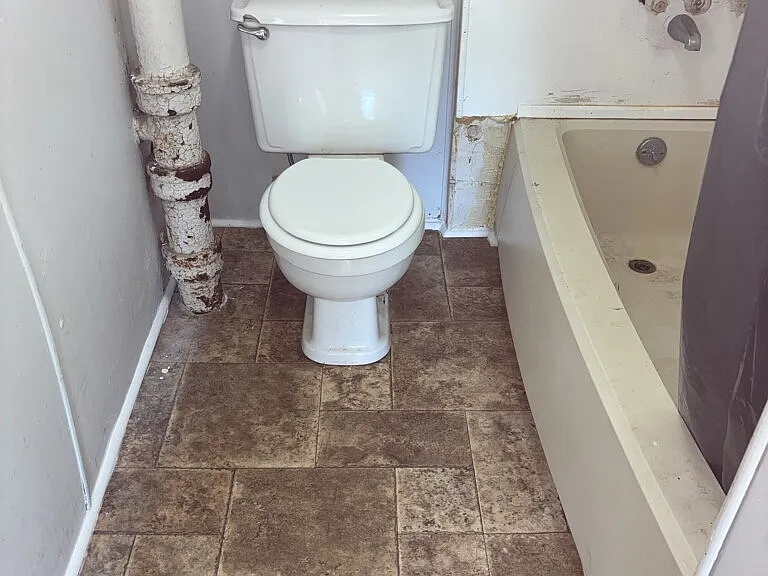 223 Lawson Ave — Photo 5