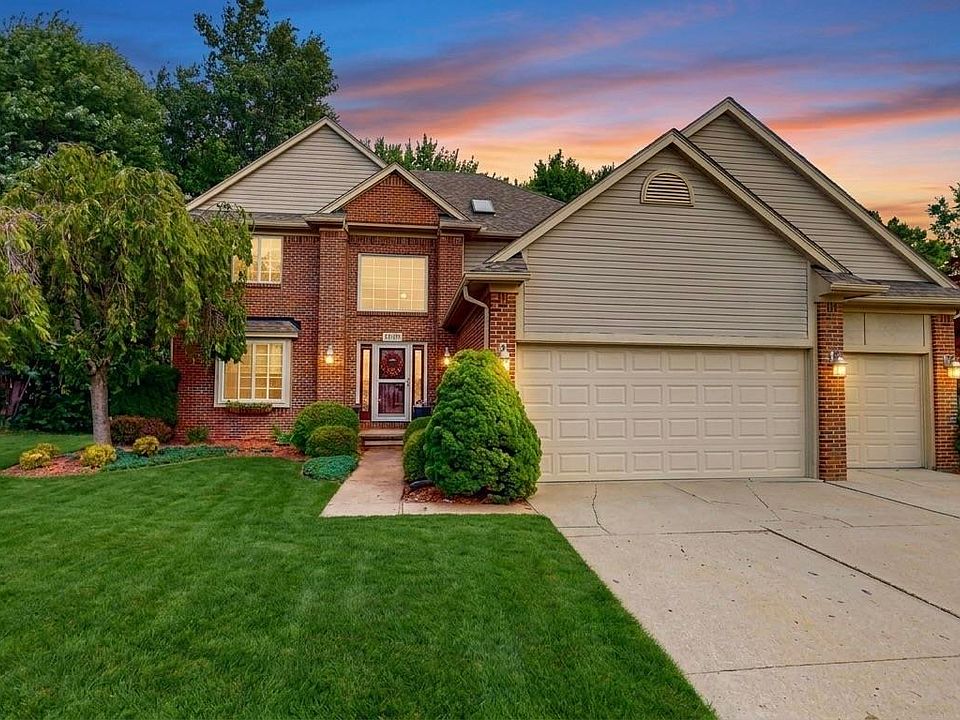 1st image of 32134 Persimmon Ln