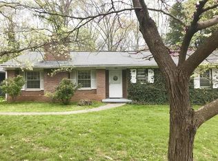 5806 Briercliff Rd, Knoxville, TN 37918