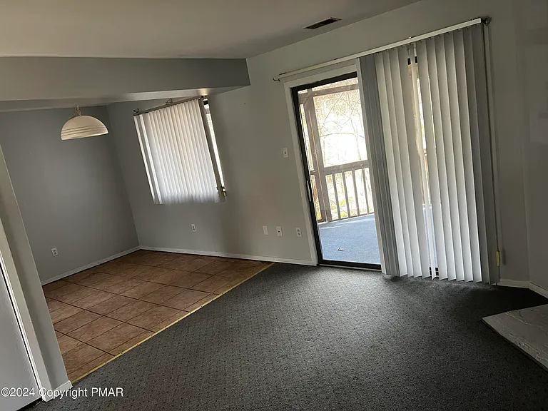 509 Wales Ct — Photo 12