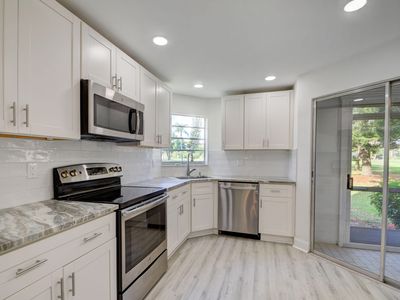 3810 Via Poinciana #101, Lake Worth, FL, 33467