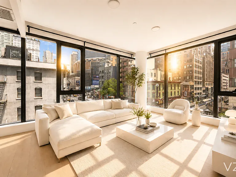 300 W 30th St #3C — Photo 1