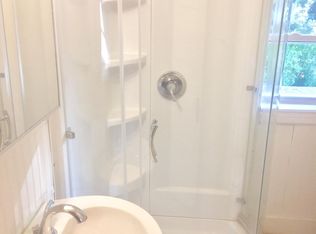 528 W Shore Rd, Warwick, RI 02889