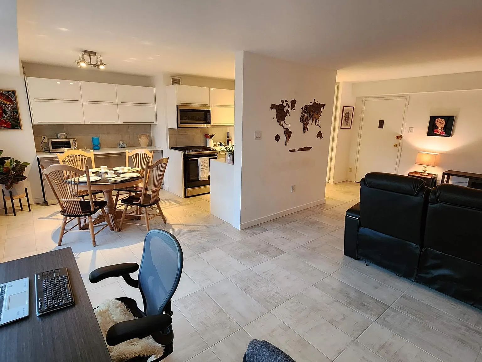 1 bed, 850 sqft, $2,200 — Photo 2