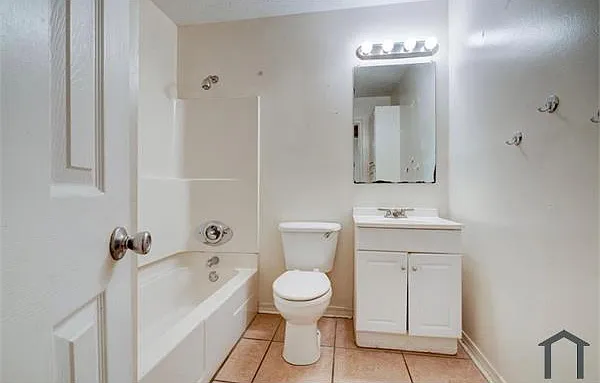 306 Evergreen Hl — Photo 12