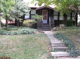 238 S Old Orchard Ave, Saint Louis, MO 63119