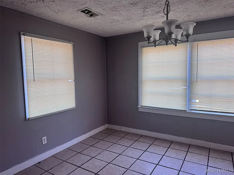 1750 Yarbrough St — Photo 7