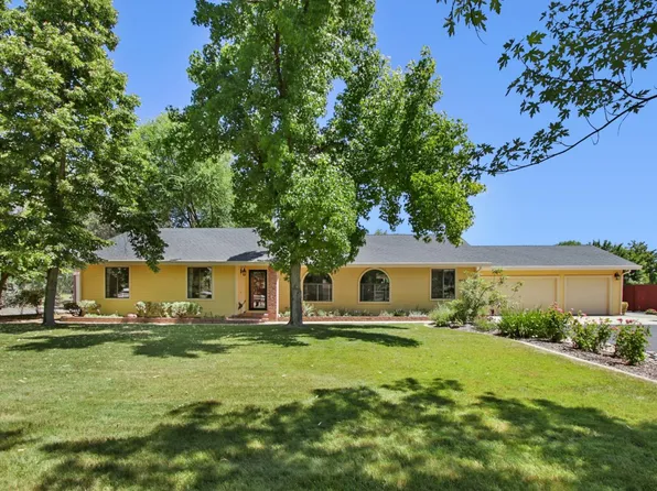 11433 Randolph Rd, Wilton, CA 95693