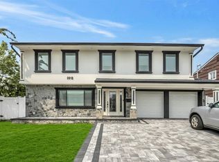 3012 Mandalay Beach Rd, Wantagh, NY 11793