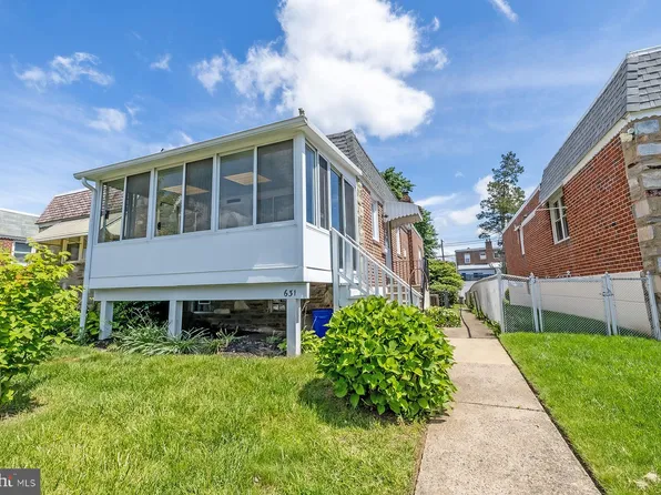 631 Emerson St, Philadelphia, PA 19111
