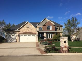 1613 Crabapple Ln, Champaign, IL