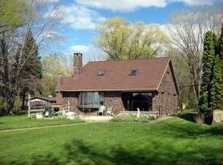 N8382 Deadwood Point Rd, Fond Du Lac, WI 54937