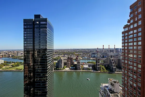 Sold by Corcoran | media 8