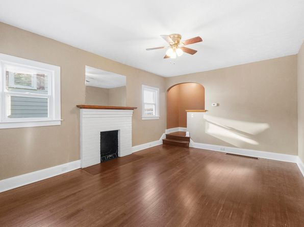 225 Kenwood Blvd, Russell, KY 41169