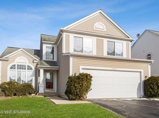1562 Knoll Crest Dr, Bartlett, IL
