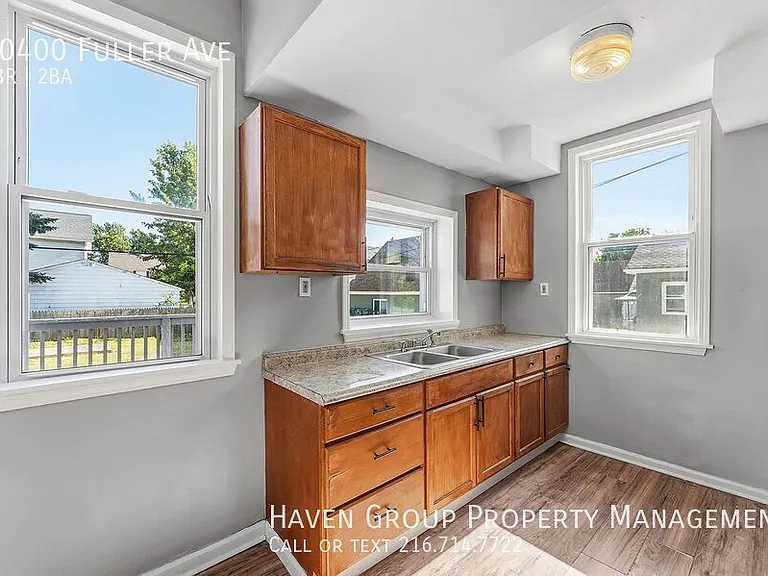 20400 Fuller Ave — Photo 9